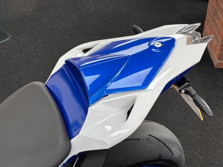 BMW HP4 1000 Super Sports Petrol Manual (193 ps) 18