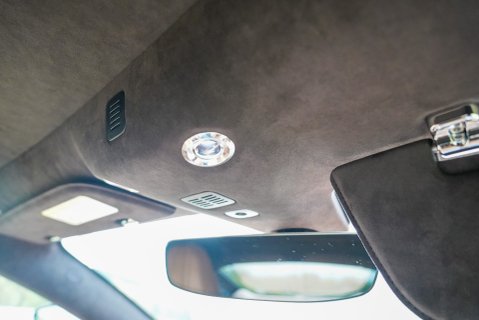 Aston Martin Vantage V8 16