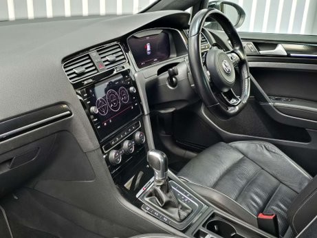 Volkswagen Golf 2.0 TSI BlueMotion Tech R Hatchback 5dr Petrol DSG 4Motion Euro 6 (s/s) (31 17