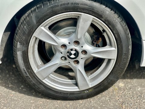 BMW 1 Series 2.0 120i Exclusive Edition Euro 5 (s/s) 2dr 45