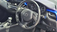 Toyota C-HR 1.8 VVT-h Dynamic SUV 5dr Petrol Hybrid CVT Euro 6 (s/s) (122 ps) 37
