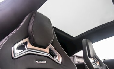 Mercedes-Benz C Class C63 S Coupe 14