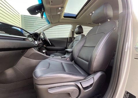 Kia Niro 4 10