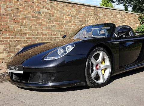 Porsche Carrera GT 11