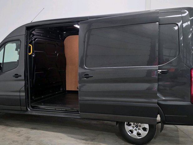 Ford Transit TRANSIT 350 L3 DIESEL FWD 2.0 Eco Blue 130ps H2 Limited Van Auto Nav 12