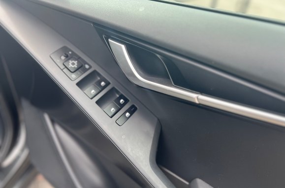 Kia Niro 2 1.6 GDi Petrol/Hybrid Auto 23