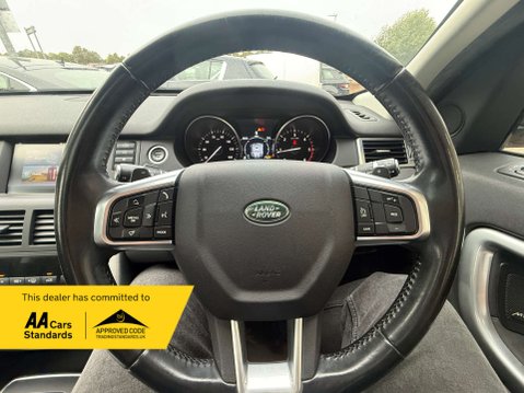 Land Rover Discovery Sport 2.0 Discovery Sport Black HSE TD4 Auto 4WD 5dr 40
