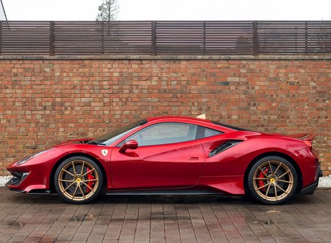 Ferrari 488 Pista 2