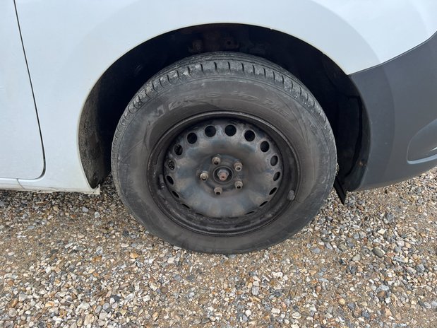 Mercedes-Benz Citan Petrol LWB (SOLD) L2H1 Low Roof Sportive Air Con Sensors 192 EURO 6 NO VAT 18