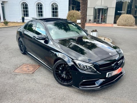 Mercedes-Benz C Class 4.0 C63 V8 BiTurbo AMG (Premium) SpdS MCT Euro 6 (s/s) 4dr 9