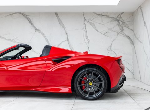 Ferrari F8 Tributo Spider 42