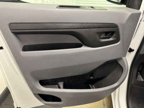 Vauxhall Vivaro 1.5 Vivaro 2900 Sportive S/S 20
