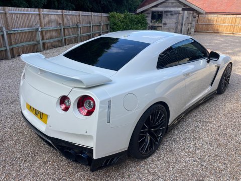 Nissan GT-R 3.8 V6 Recaro Coupe 2dr Petrol Auto 4WD Euro 6 (570 ps) 22