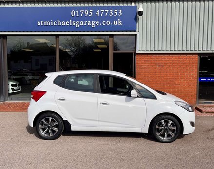 Hyundai ix20 1.6 ix20 SE Nav MPI Auto 5dr 10