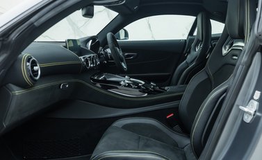 Mercedes-Benz Amg GT S PREMIUM 17
