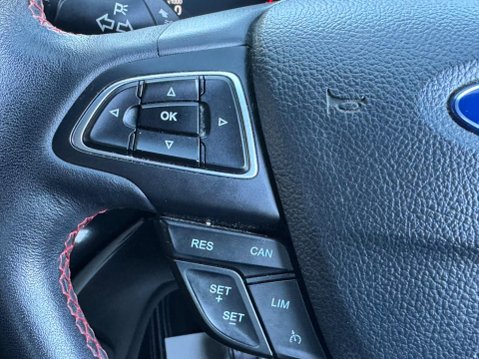 Ford Kuga 1.5T EcoBoost ST-Line Euro 6 (s/s) 5dr 29