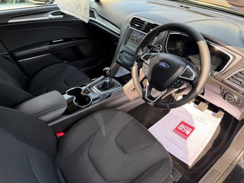 Ford Mondeo 1.5 TDCi ECOnetic Titanium Euro 6 (s/s) 5dr 16