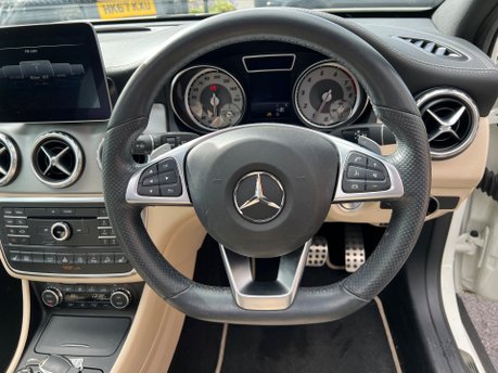Mercedes-Benz GLA Class 2.0 GLA250 AMG Line PREMIUM PLUS SUV 5dr Petrol 7G-DCT 4MATIC Euro 6(211ps) 20