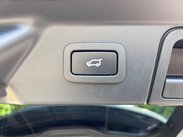 Land Rover Range Rover Velar 2.0 D240 R-Dynamic HSE Auto 4WD Euro 6 (s/s) 5dr 31