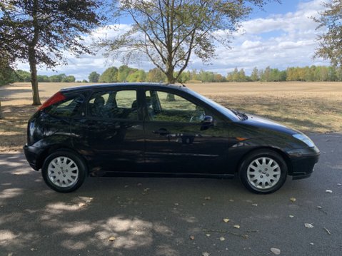 Ford Focus GHIA 3