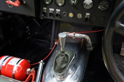 Jaguar E-Type 3.8 Semi Lightweight 23