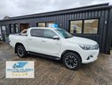 Toyota Hilux INVINCIBLE 4WD D-4D DCB