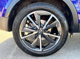 Nissan Qashqai 1.3 Qashqai Tekna DiG-T MHEV CVT 5dr 14
