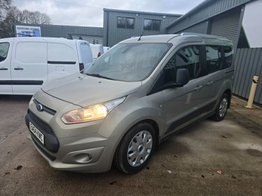 Ford Tourneo Connect ZETEC 1