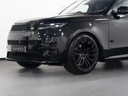Land Rover Range Rover Sport 3.0 P400 MHEV Dynamic SE SUV 5dr Petrol Auto 4WD Euro 6 (s/s) (400 ps) 28