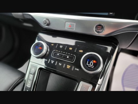 Jaguar I-Pace BLACK 29