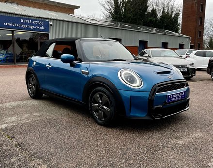 Mini Convertible 2.0 Cooper S Classic 2dr 61