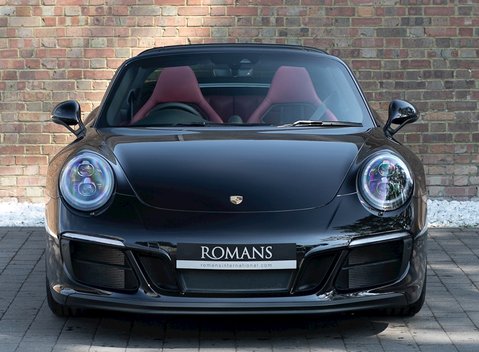 Porsche 911 (991.2) Targa 4 GTS 6