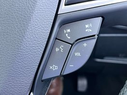 Ford Galaxy 2.5 Galaxy Titanium HEV CVT 5dr 62
