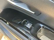 Hyundai TUCSON T-GDI PREMIUM DCT MHEV 37