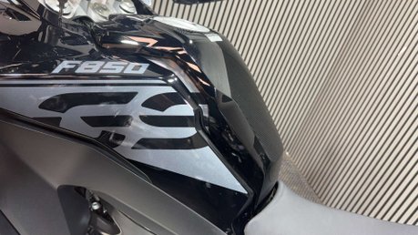 BMW F 850 GS TE 2022 TRIPLE BLACK 1 OWNER ONLY 6K STUNNING ADV BIKE 30