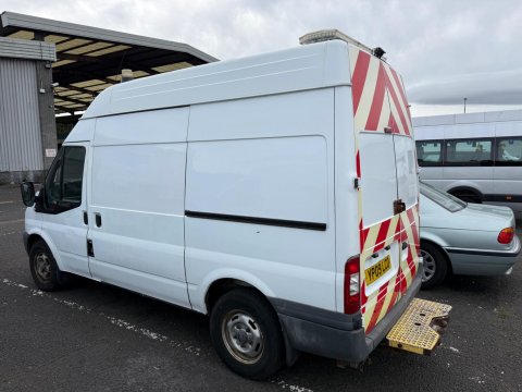 Ford Transit 2.4 TDCi 350 Duratorq RWD L2 H3 3dr 5