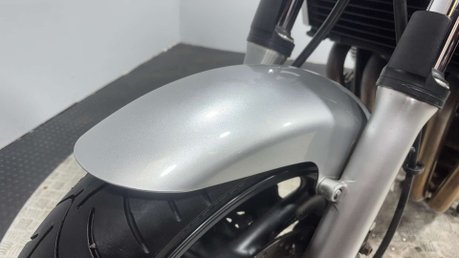 Yamaha XJR1300 2001 37K 1 OWNER NEW MOT SERVICED MUSCLE BIKE 1300CC 40