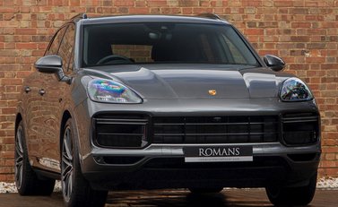 Porsche Cayenne Turbo S E-Hybrid 1