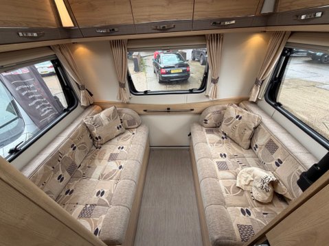 Elddis Majestic 135 ONLY 10,000 MILES FROM NEW 2 BERTH C/BUILT 16