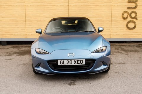 Mazda MX-5 SPORT 5