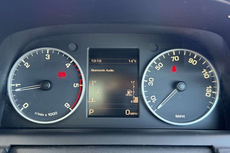 Land Rover Discovery 3.0 Discovery HSE SDV6 Auto 4WD 5dr 69