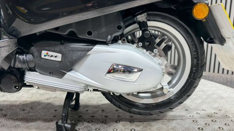 Piaggio Vespa Primavera 2026 ONLY 1K STUNNING 125CC SCOOTER 1 OWNER 17