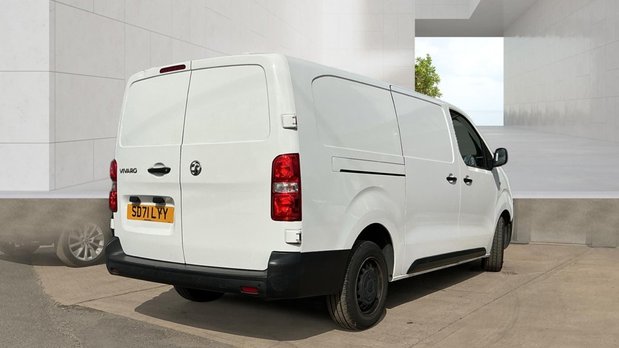Vauxhall Vivaro LWB L2H1 Low Roof 2900 Air Con Sensors EURO 6 NO VAT 4