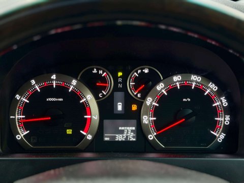 Toyota Alphard GOLDEN EYES II TWIN SUNROOF GRADE 4B WOW 49