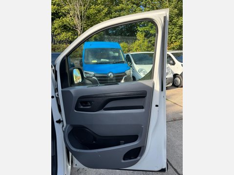 Vauxhall Vivaro 1.5 Turbo D 2900 Sportive Panel Van 6dr Diesel Manual L2 H1 Euro 6 (s/s) (1 29