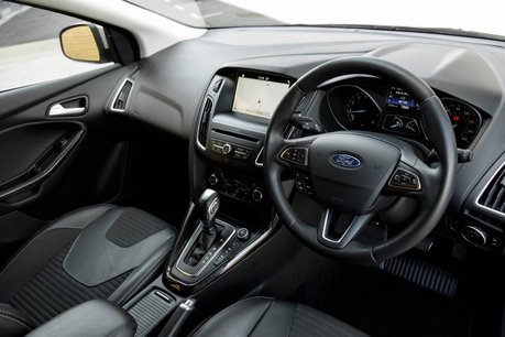 Ford Focus TITANIUM X