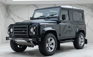 Land Rover Defender 90 TD XS OVERFINCH 1