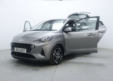 Hyundai i10 1.2 i10 Premium MPI Auto 5dr 43