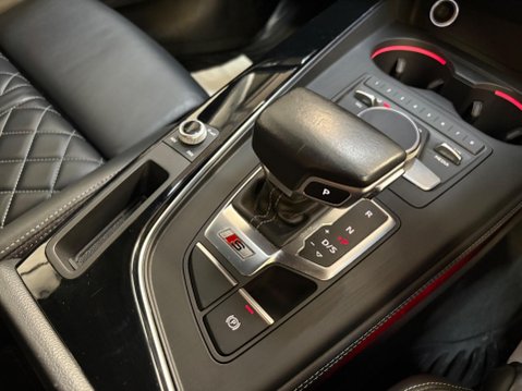 Audi S4 3.0 TFSI V6 Tiptronic quattro Euro 6 (s/s) 5dr 25
