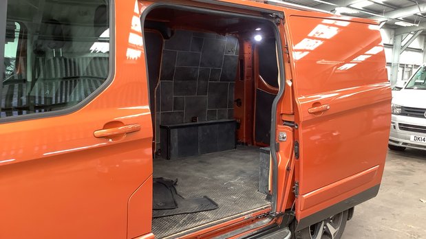 Ford Transit Custom AUTO SWB L1H1 Low Roof 300 Air Con Alloys Sensors Cam EURO 6 8